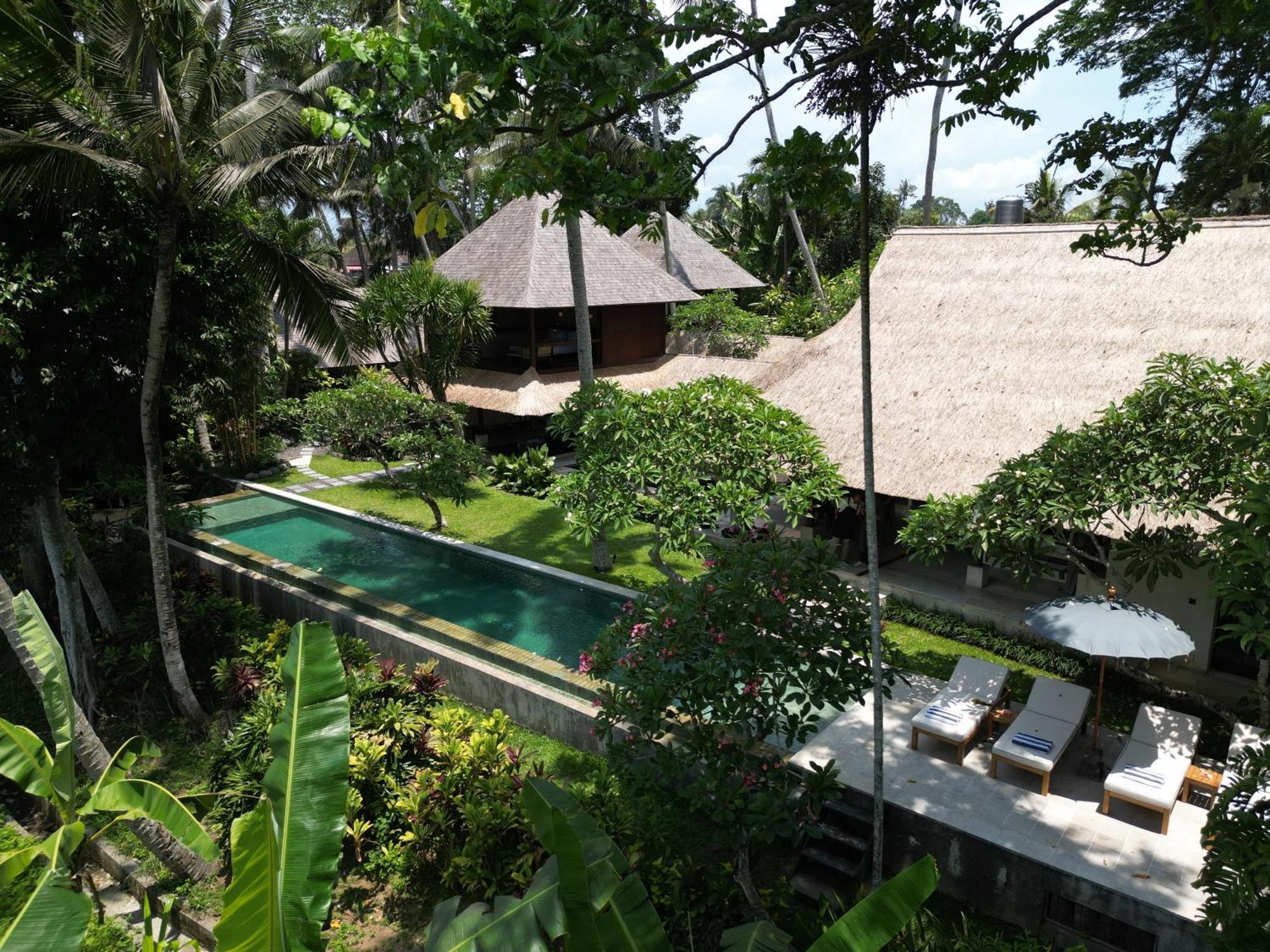 Villa Pantulan Bali Pagetan Exterior photo